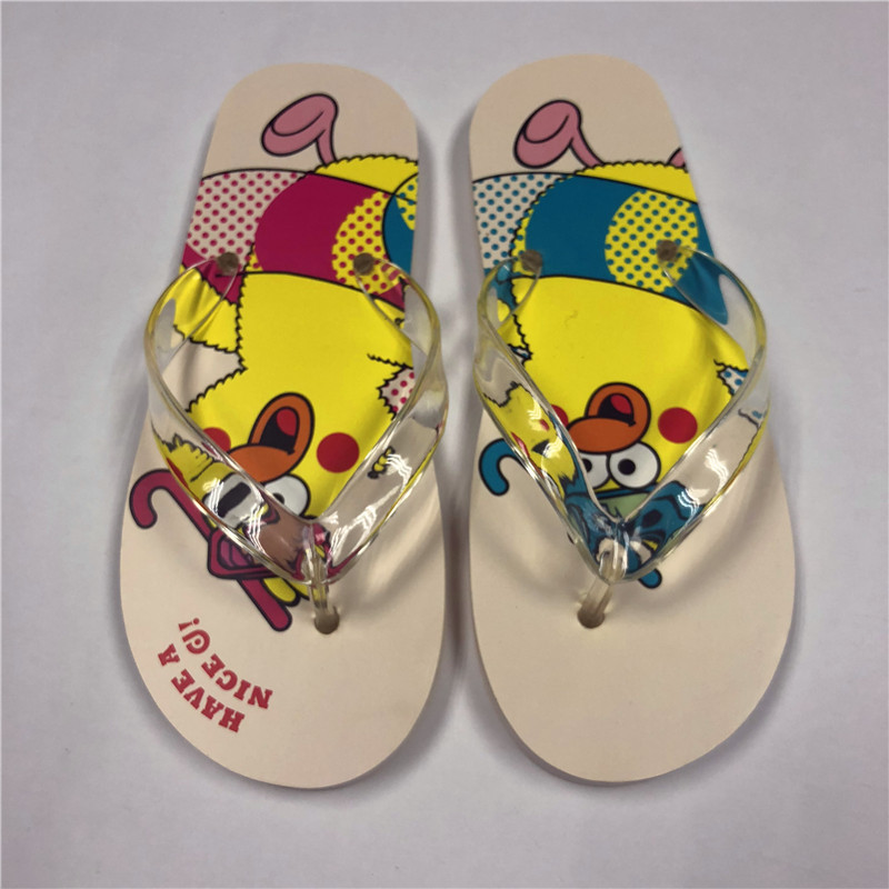 Professional Wholesale Custom Cheap Beach Slippers Rubber Flip Flop Die Cut Embossed Sand Imprint Flip Flop