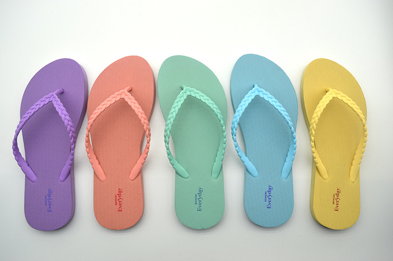 Customized logo flipflop cheap EVA rubber slippers colorful printed women slippers custom flip flop