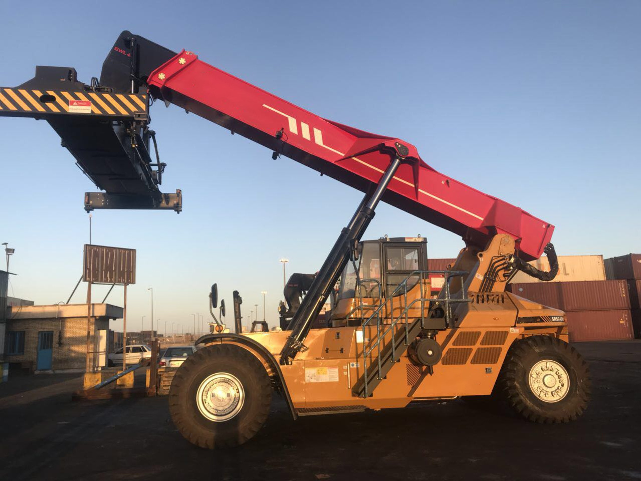 2023 China 45 ton Loaded Container Handler Sale Port Empty Container Handler SRSC45H1 for Sale in Africa