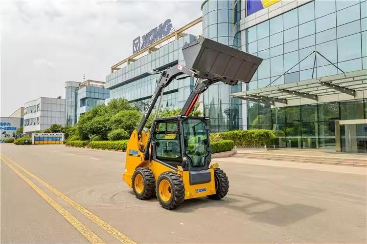 Pneumatic Tires Wheel Loader XC7-SR08 Mini Skid Steer Loader 1Ton Skid Steer Loader with 4 in 1 Bucket