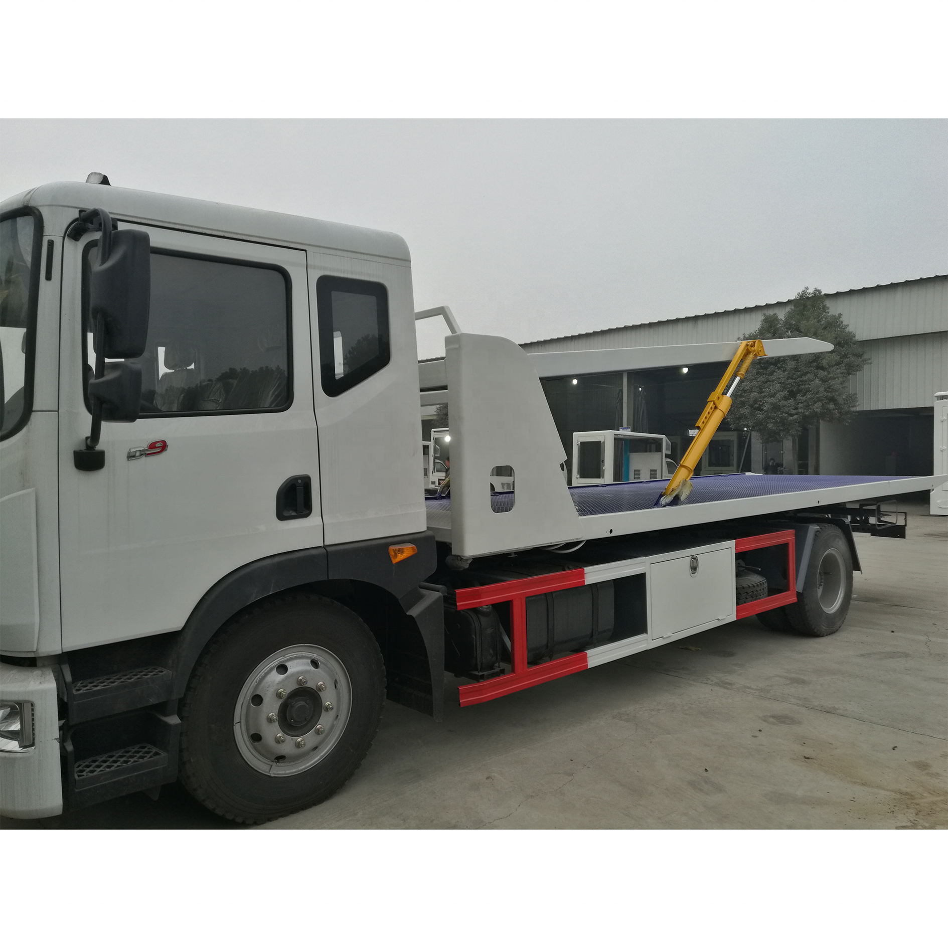 7 Tons 8 Tons Towing Wrecker Flat Bed Truck for sale