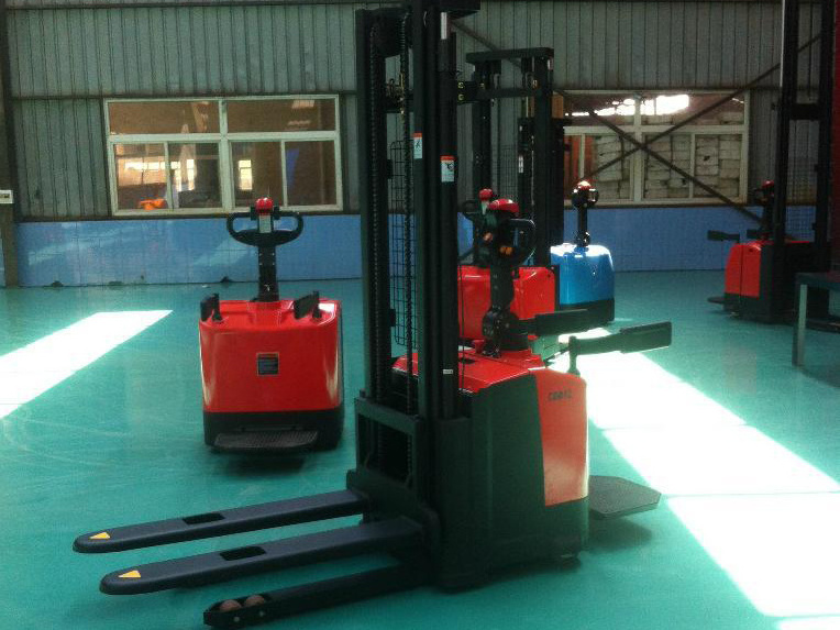 High Performance 1.2/1.4/1.6/2.0 electric pallet stacker forklift truck with 3000mm lifting height