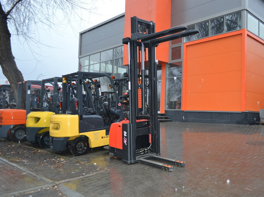 High Performance 1.2/1.4/1.6/2.0 electric pallet stacker forklift truck with 3000mm lifting height