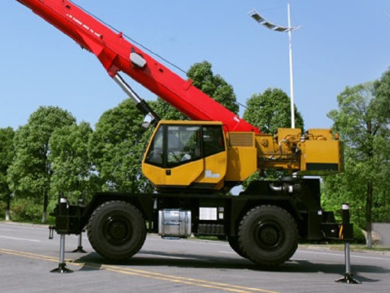 Powerful  Lifting Machinery 40 ton hydraulic Rough Terrain Truck Crane SRC400C