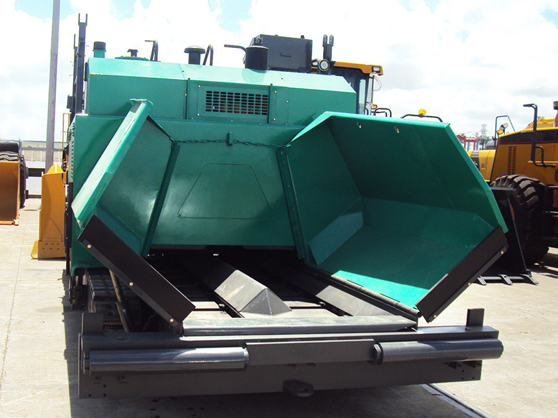 Road Construction Machinery 300t/h Asphalt Concrete Paver RP601