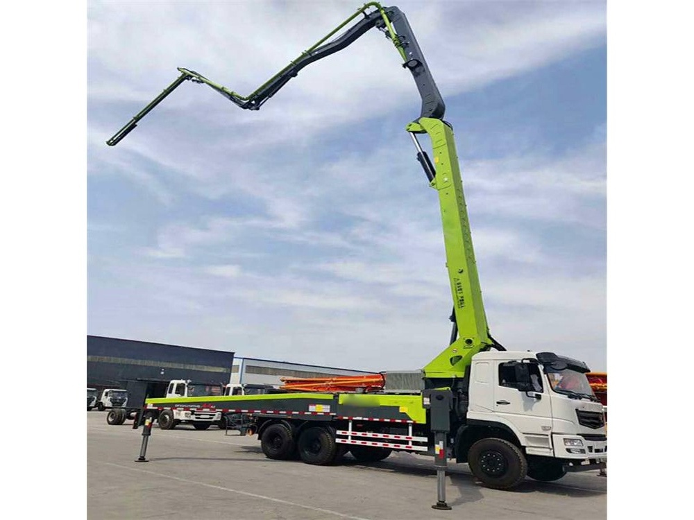 High Performance Concrete Machinery ZOOMLION 56X-6Rz 56M Concrete Pump Mounted Truck With Great Price