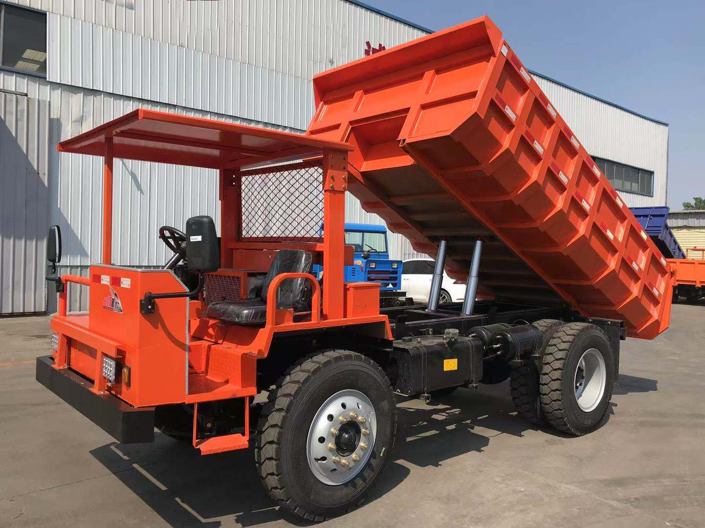 CAPAI China Low price 6 cubic meter dumper  4x4 mini dump truck tipper truck price for sale