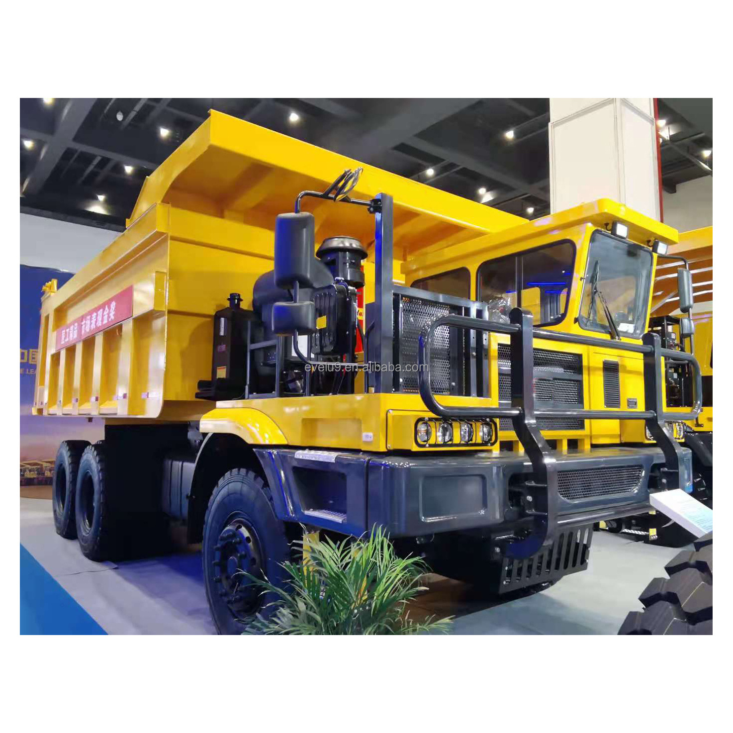 60 tons Off-road mining dump truck