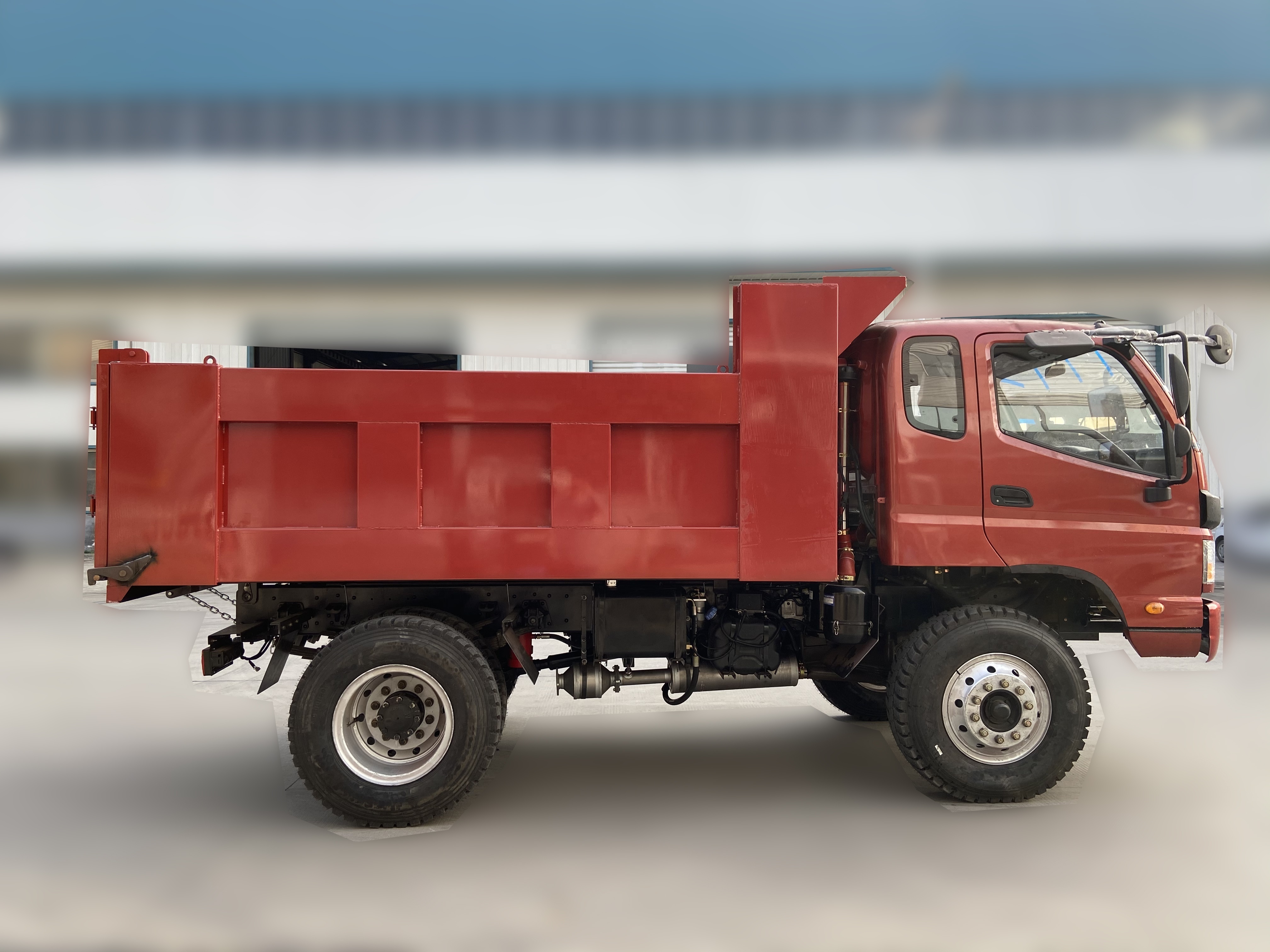 2024 new Hot sale mining rubber dumper 5 ton dump truck for swamp land farm orchard use