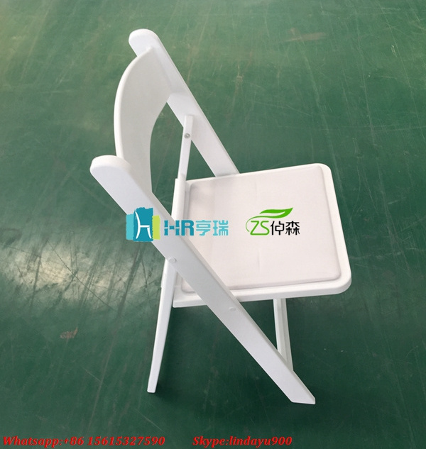 White resin folding chair white wimbledon chair