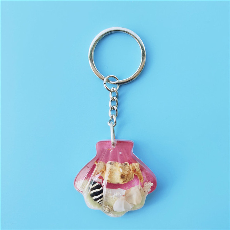 Wholesale Glue Resin Hawaii Sea Shell Car Keychain Luminous Starfish Pendant Accessories Gift For Girls