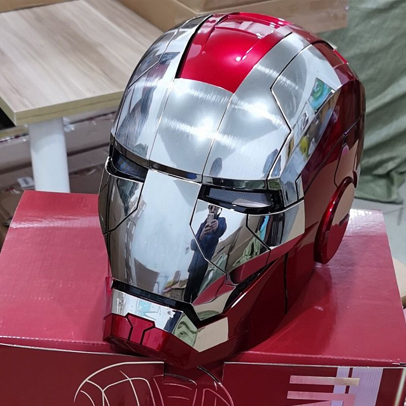 OEM custom New Design Cospaly MK5 Voice Control Remote Control Face Changing Electric Iron Superhero Man Helmet