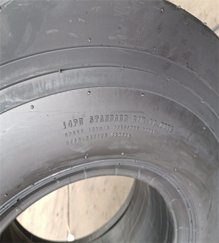 Compactor tyre 14/70-20 C-1 smooth pattern  slick tyre good price