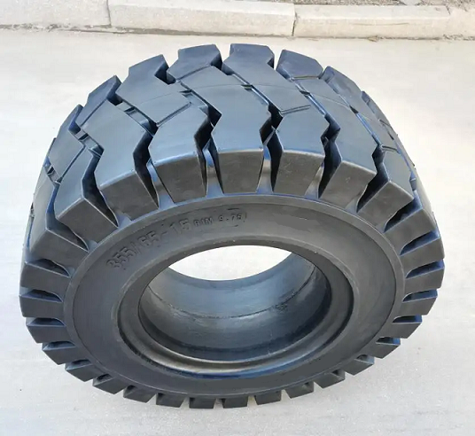 Solid rubber  tire  355/65-15  for forklift tyre