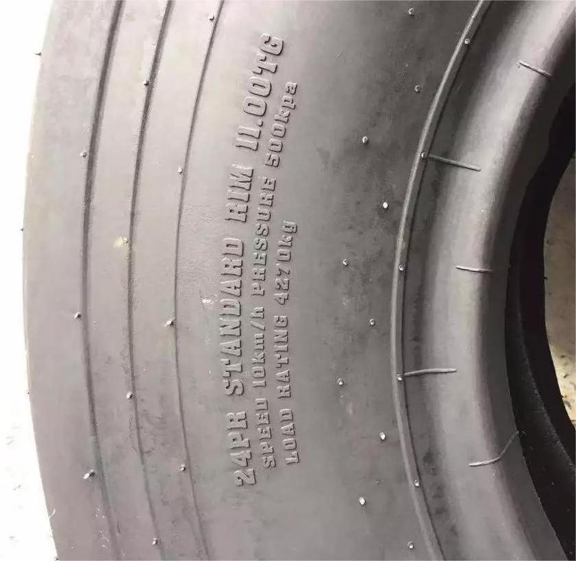 Roller tire14/70-20   C-1 14PR  smooth pattern tire