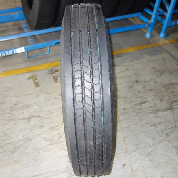 Car tyres 215 60 r16  225 45 r17 Germany technolog  pcr 185 65 r14 195 65 r15 Chinese tires cheap price