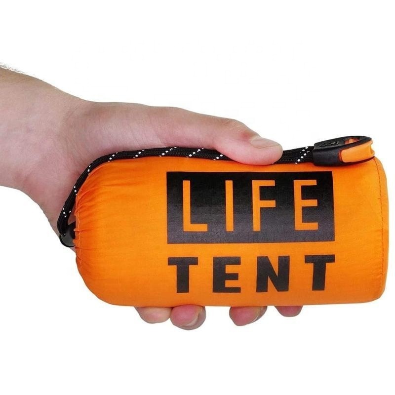 Polar Everest Life Bivy Emergency Survival Life Tents Thermal Waterproof Heat Reflective Tents with Survival Whistle