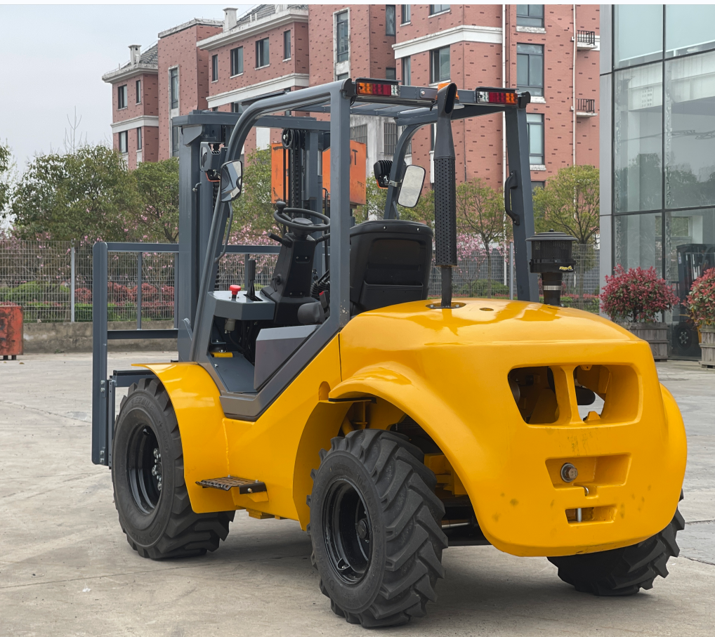 Top quality Outdoor use  rough terrain forklift 2500kg 3000kg 3500 kg 4x4 forklift 4wd truck with Yanmar engine