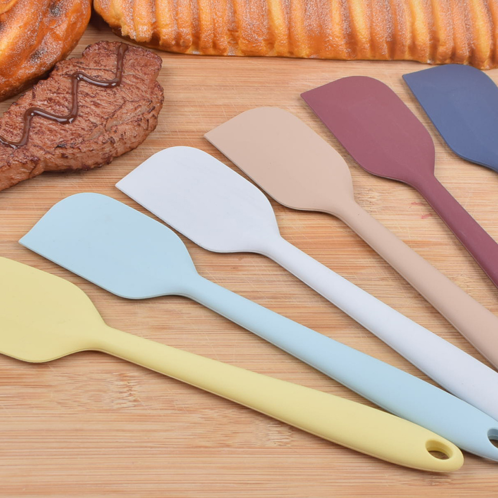 10.2 Inch Kitchen Accessories Cake Tools Heat Resisting Baking Utensils Silicone Scraper Pastry Spatula