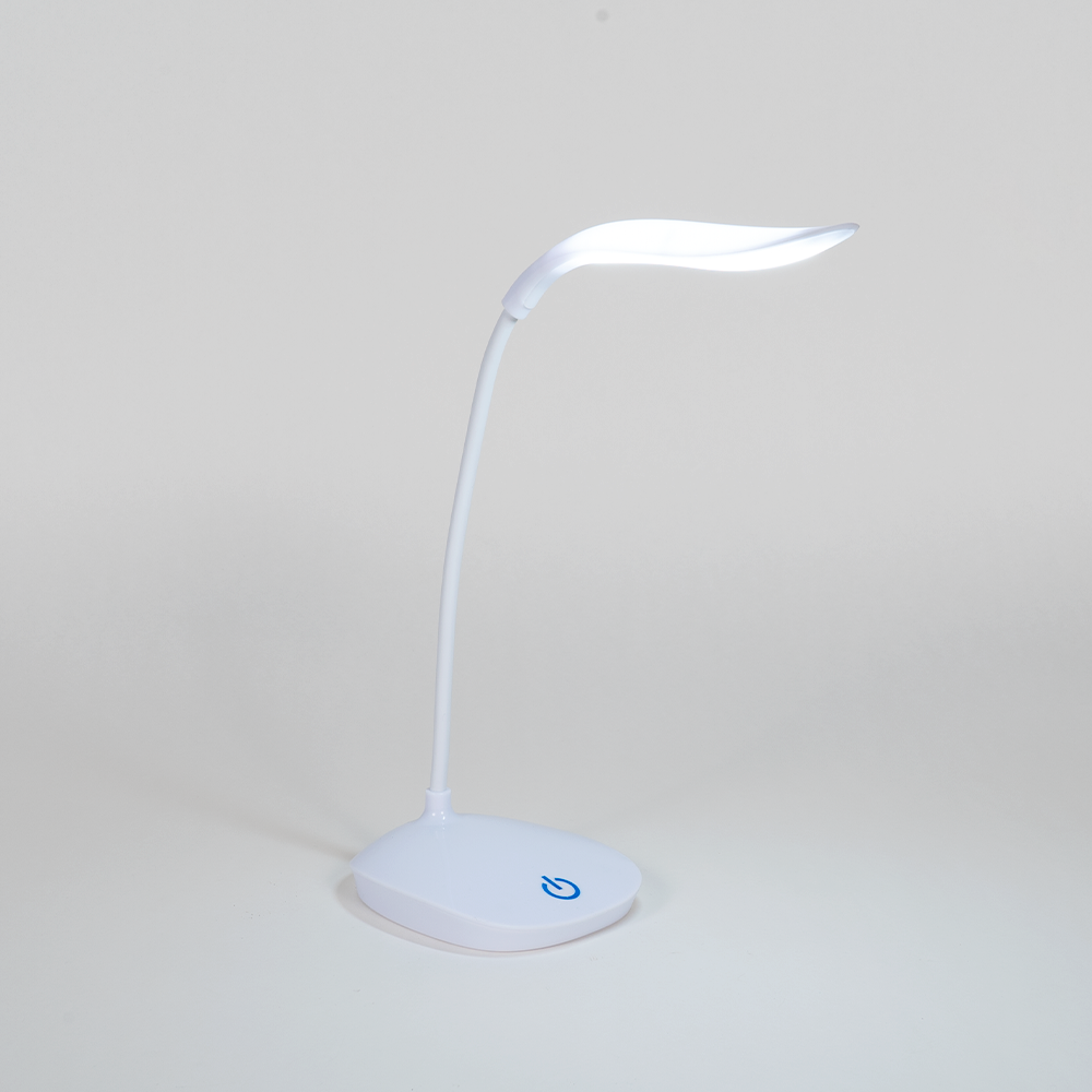 Evermore Modern Flexible Study computer Lights Reading Light Long Swing Arm Led Home Decor Table Lamp