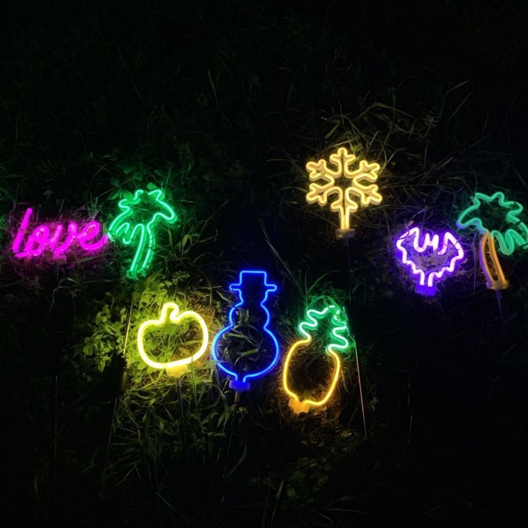 New Lawn Garden Decorative Lighting Rainbow Flamingos Snowflake Led Ground Plug-In Neon Lights Solar Powered