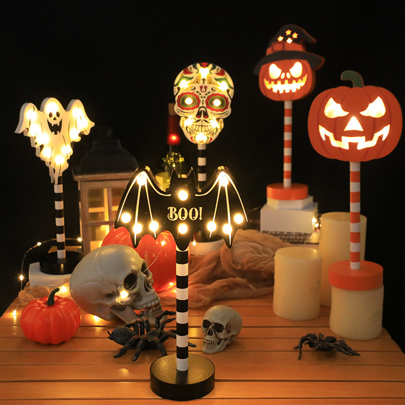 Hot Led Creative Halloween street sign Lights Battery Crown Pumpkin Ghost Bat Shop Window Decorative Table Lamp Holiday lighting