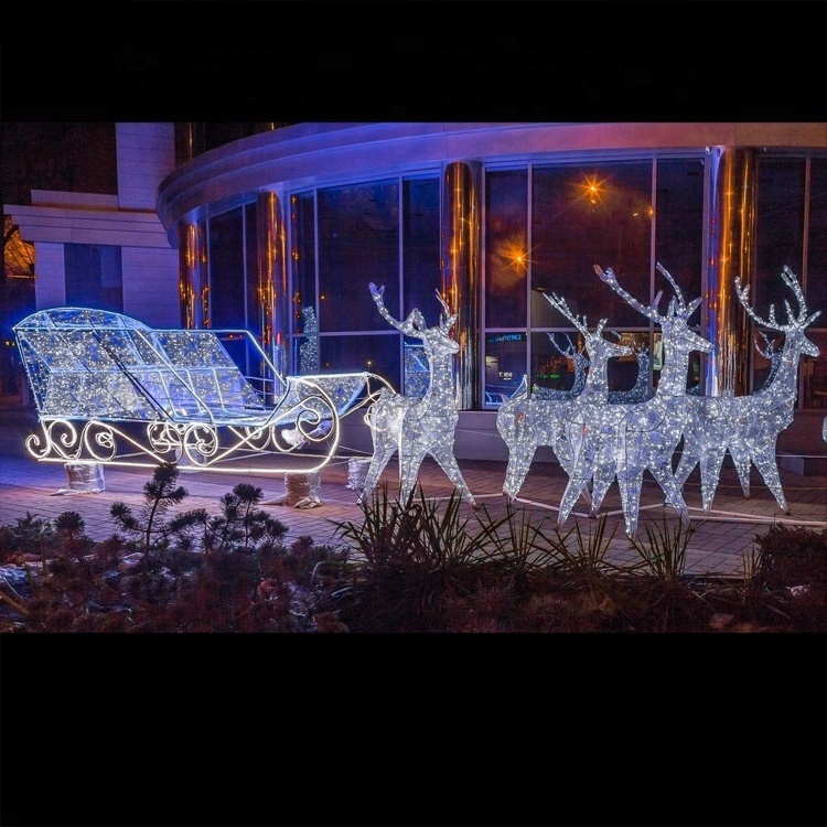 EVERMORE Large Decoration Running Strip Christmas Outdoor 3D Reindeer LED Motif Lights