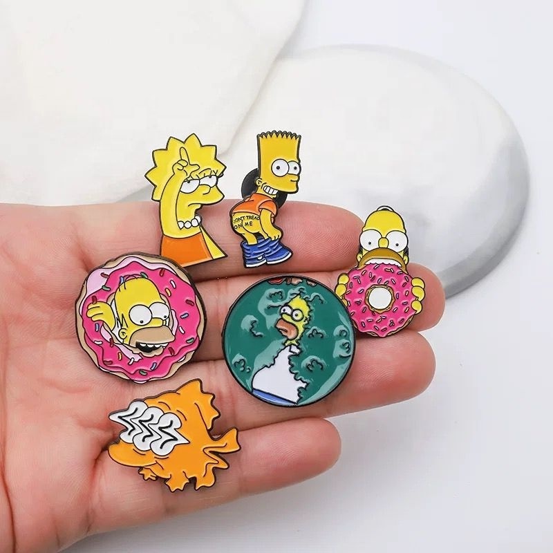 Wholesale metal anime pins carton Simpsons funny pins cute enamel anime badges pins for clothes in stock