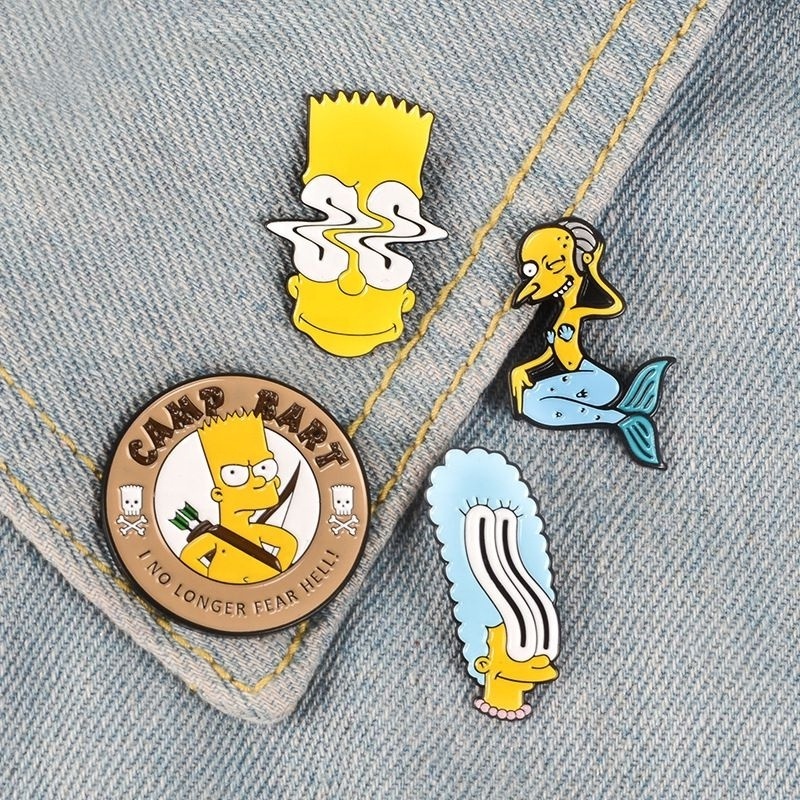 Wholesale metal anime pins carton Simpsons funny pins cute enamel anime badges pins for clothes in stock