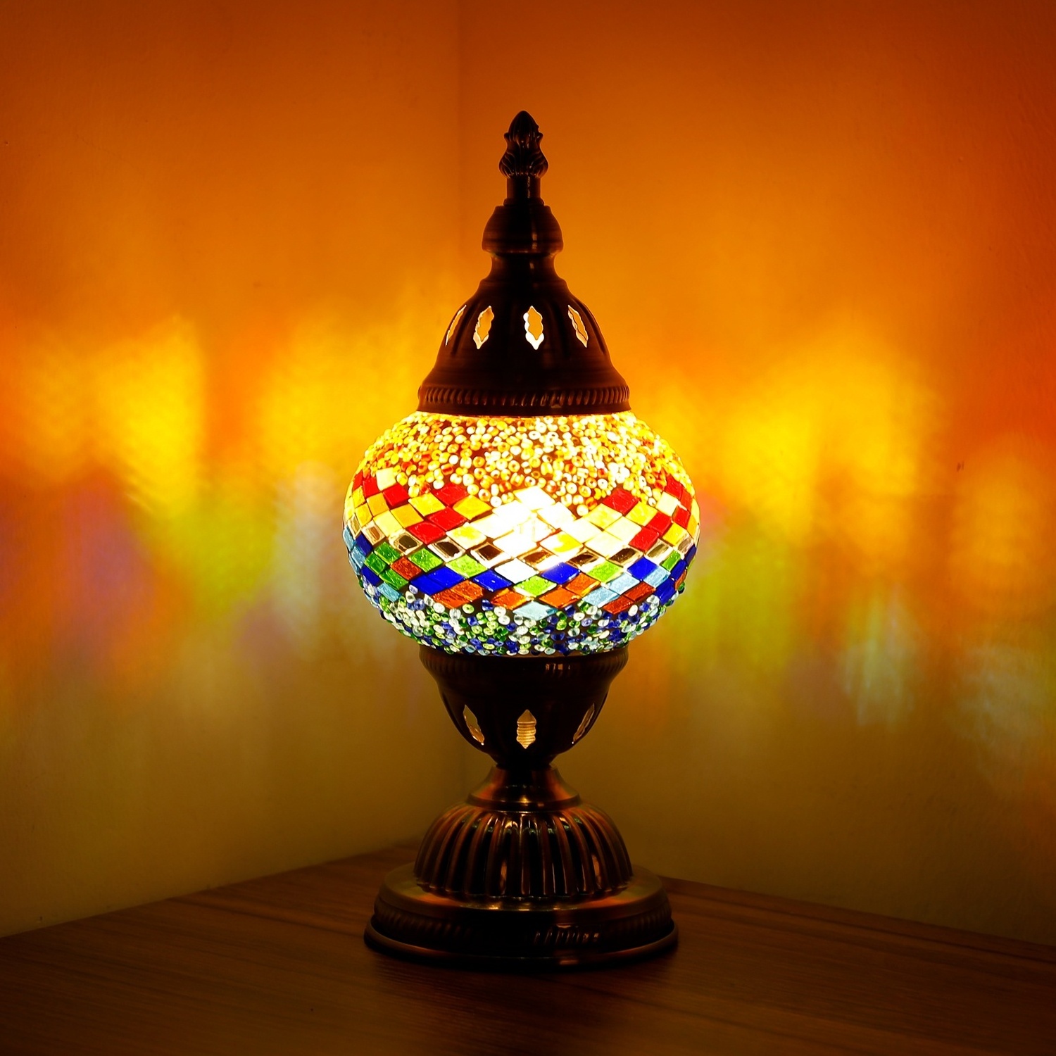 Marrakech BATTERY OPERATED Touch switch Mosaic Table Lamp with BUILT-IN LED,usb charger, Turkish Handmade Lamp