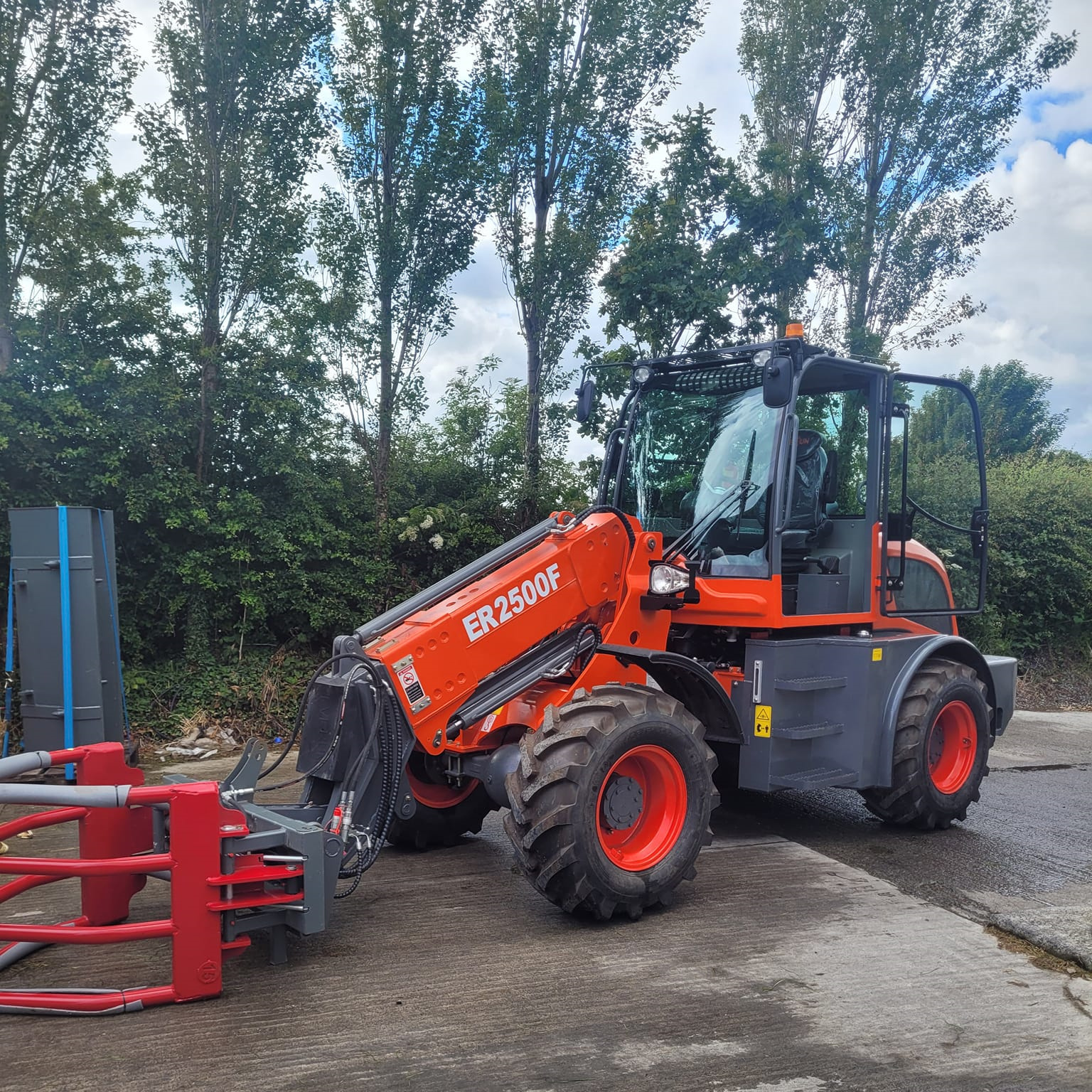 Everun ER2500F 2.5ton high quality small machinery CE approved bucket compact telescopic mini wheel loader