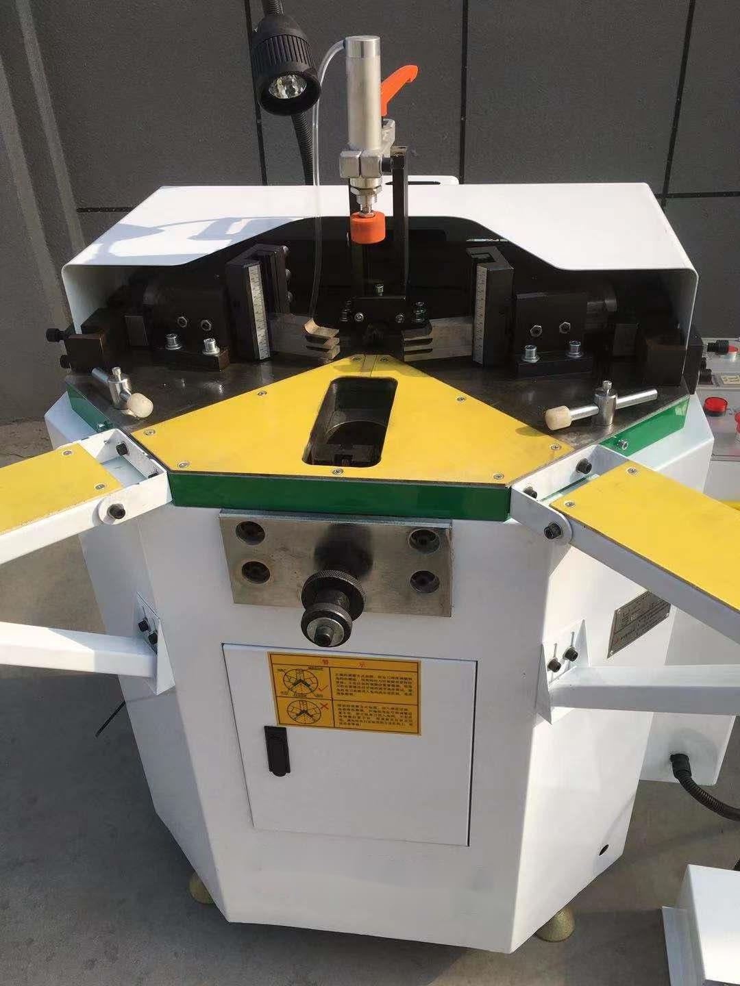 Excellent Aluminum window profile corner combination angle crimping connector machine