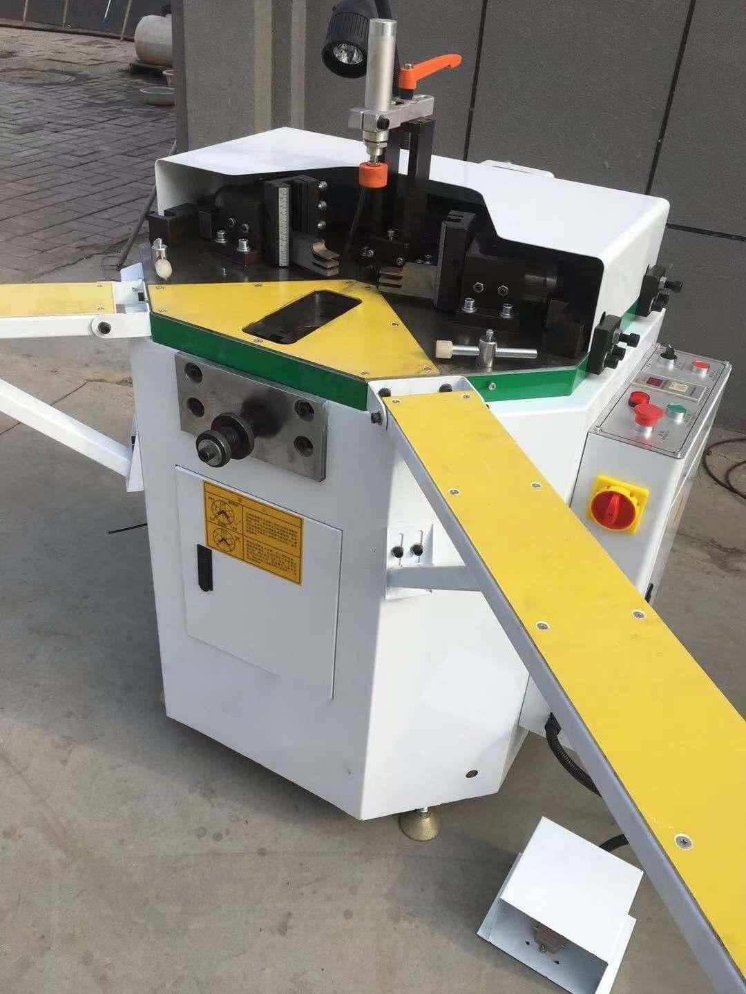 Excellent Aluminum window profile corner combination angle crimping connector machine