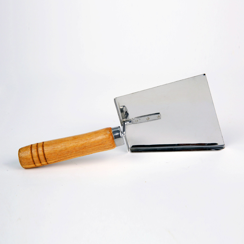 Beekeeping tools Bee Pollen Shovel With Galvanized shovel wood Handle