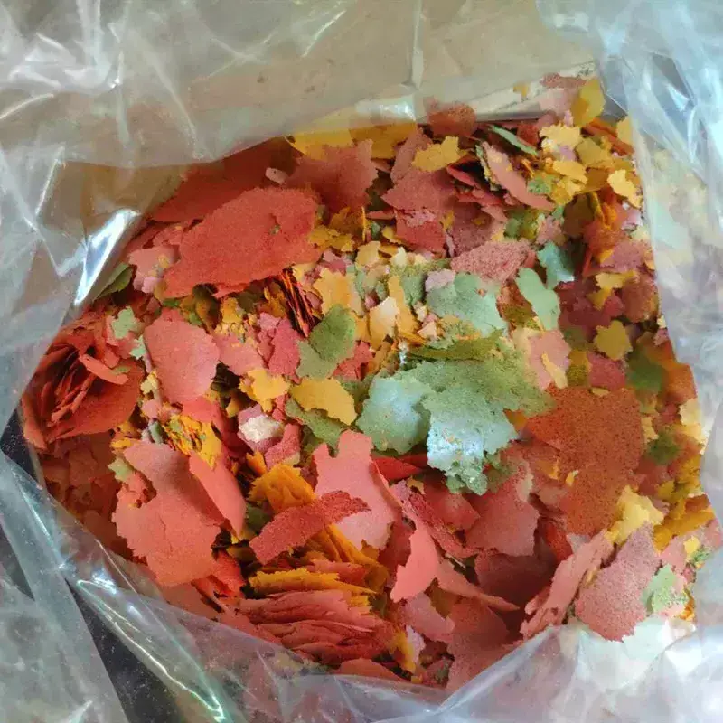 Wholesale Flake Ornamental fishfood flakes fish tropical thin slice fish food bulk fish food