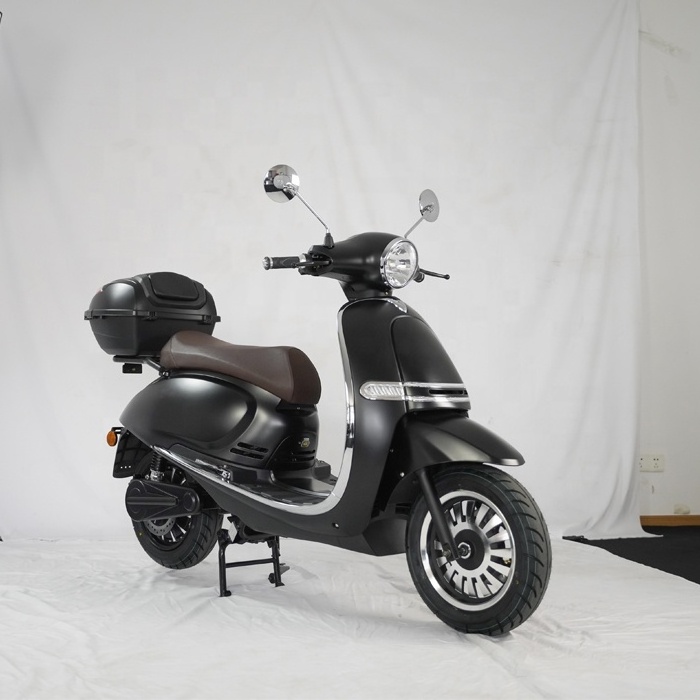 China popular electric powerful motorcycle scooter moped for adults