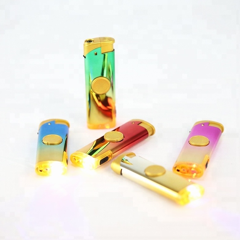 2018new windproof finger spinner lighter with flashing LED lamp turber lighter