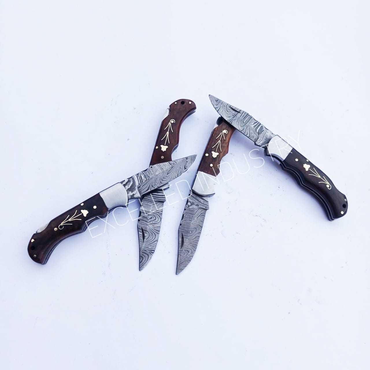 Wholesale Hot Selling Damascus Steel Folding Knife Outdoor Pocket Knife Wooden Handle With Leather Sheath