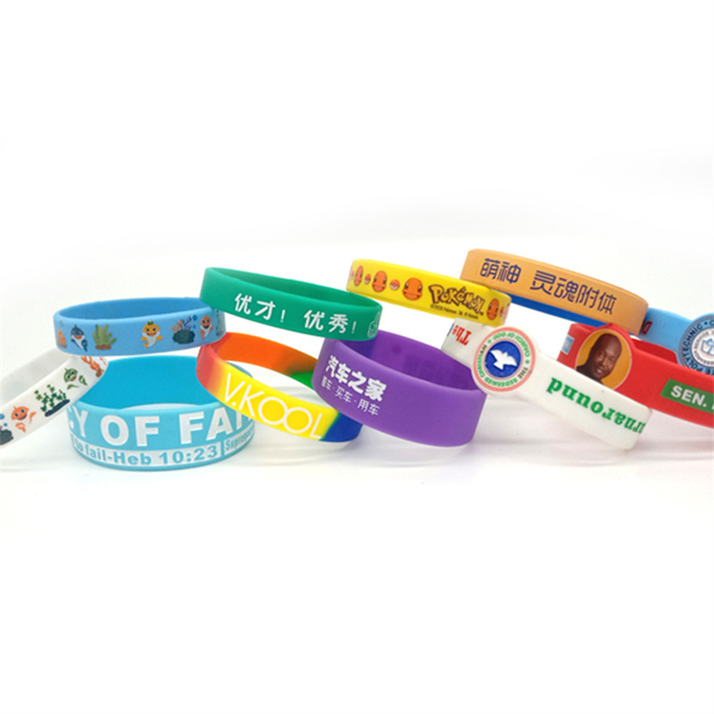 Promotional High Quality  custom name rubber Sports Silicon Wristband Bracelet Wristbands friendly printed bracelet With Logo