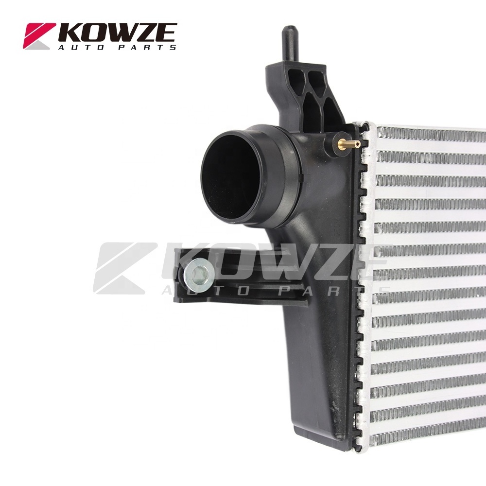 Auto Parts Intercooler Assembly For Toyota Hilux 2021- 17940-0E010 Aluminum Radiator Tank