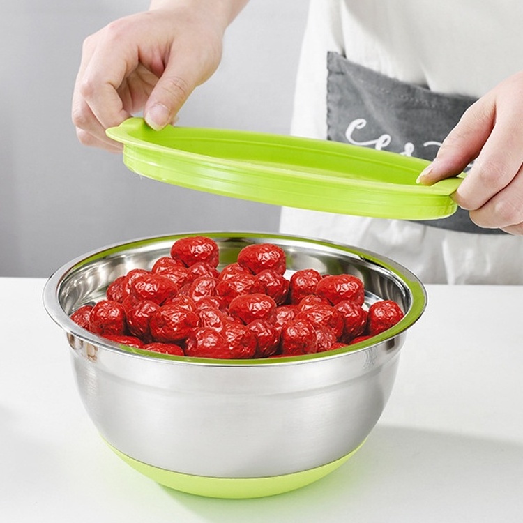 Wholesale Large Capacity Colorful Airtight Lid Deep Kitchen Stainless Steel Salad Mixing Bowls Set with Silicone Bottom