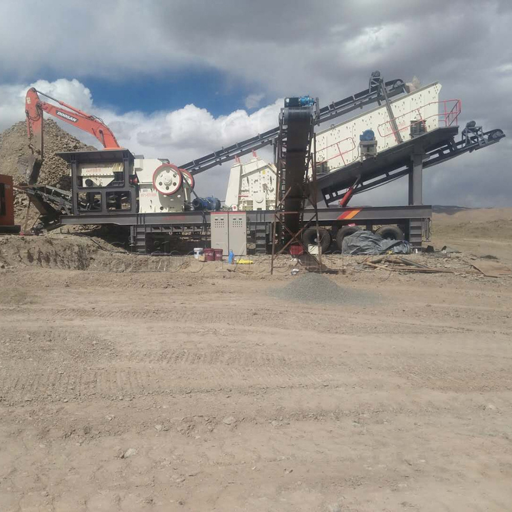 Mobile Crushing and Screening Plant Complex for Crushed Stone and Sand