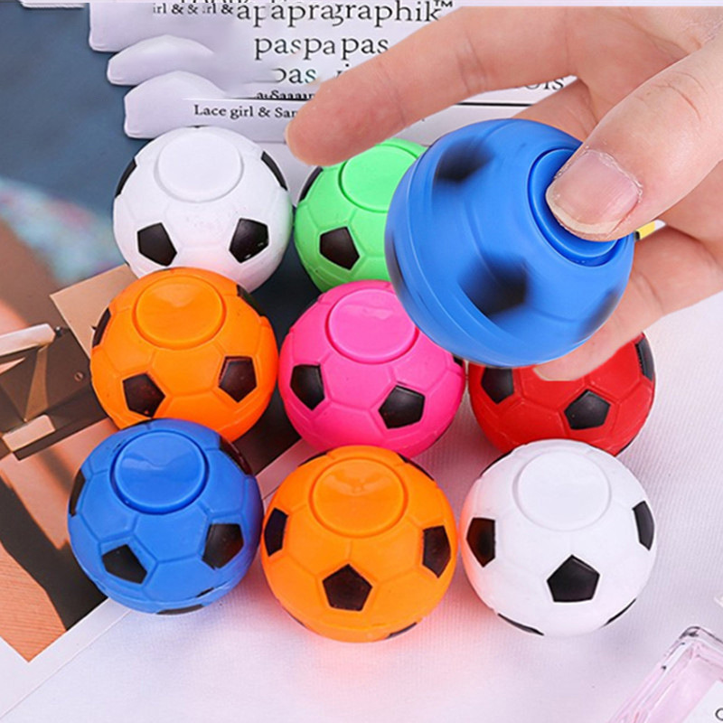 Factory Wholesale 35MM 50MM 60MM Stress Relief Soccer Rotate Ball Toys Light Ball Hand Spinner Football Fidget Toy