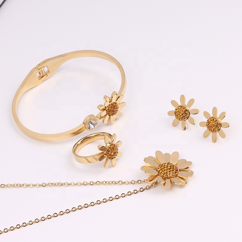 FACEINS 2022 Factory Supply Fashion 18K Gold Plated Stainless Steel Women Party Sunflower Jewelry Set