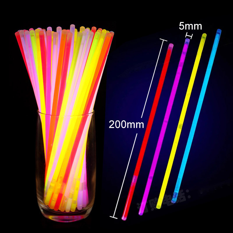 Bulk party supplies glow in the dark sticks light up baton bracelet kpop candy sticks for vocal concert