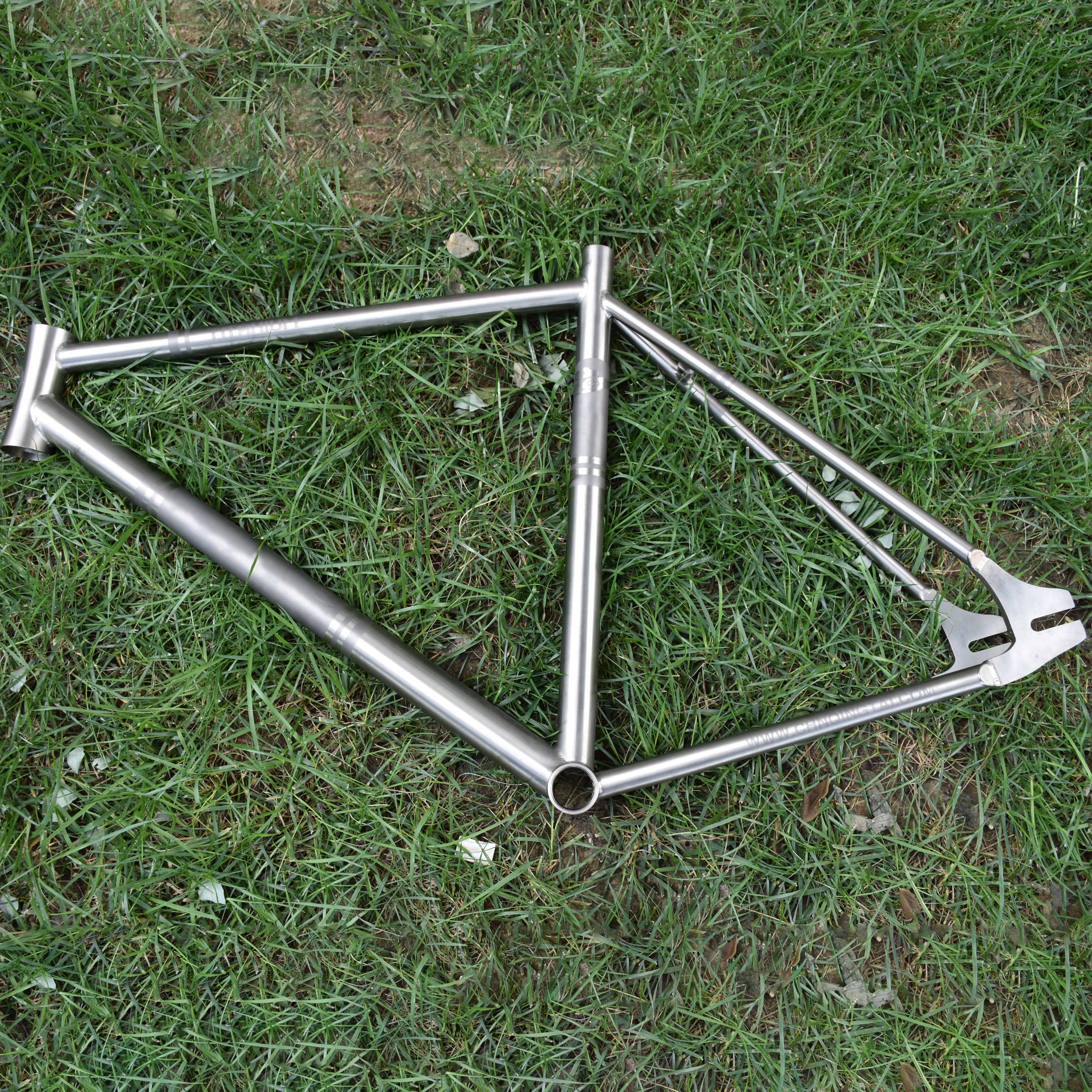 custom Titanium 700C fixed gear bicycle single speed frame