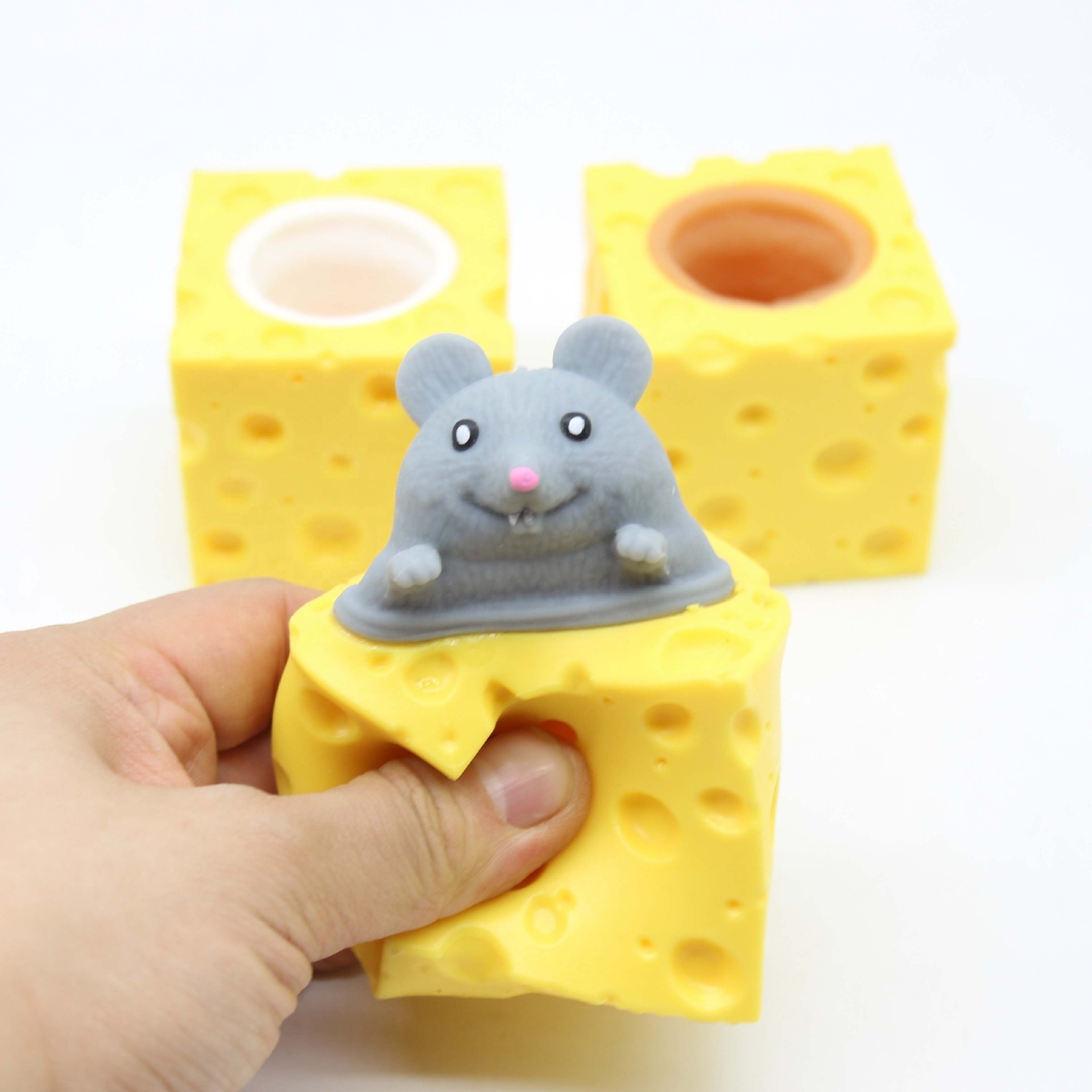 TIKTOK Amazon Hot sales Cheese Mouse Squeeze Toy Cheese Mice Cute Decompression Squeeze Toy