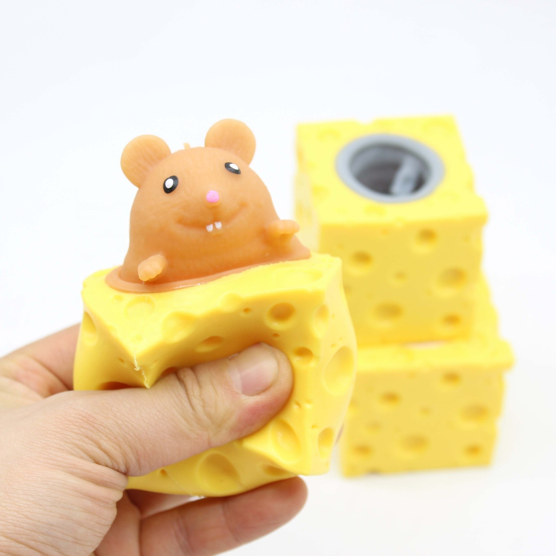 TIKTOK Amazon Hot sales Cheese Mouse Squeeze Toy Cheese Mice Cute Decompression Squeeze Toy