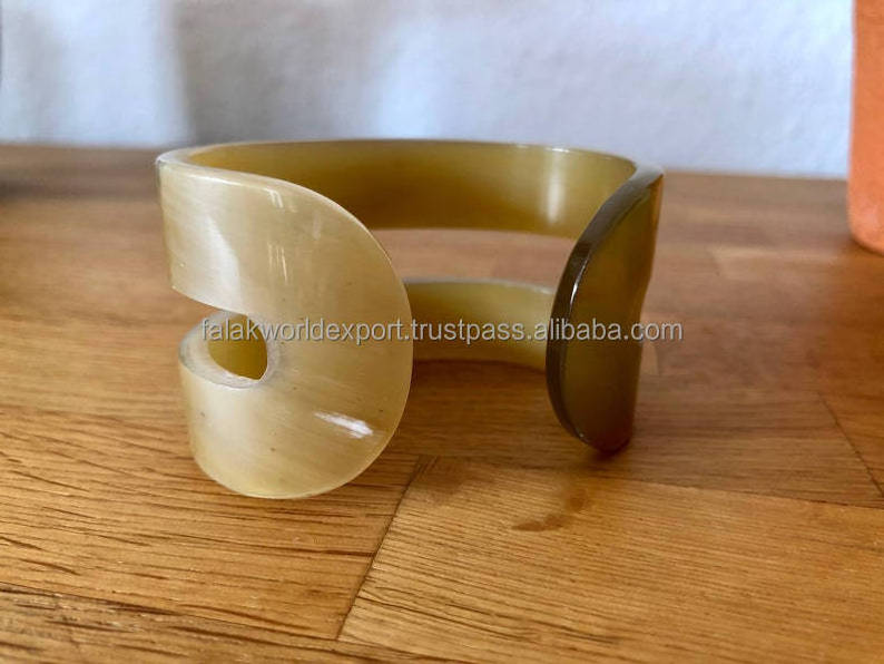 Wonderful design buffalo horn bangles cuff with supper quality For womens From Falak World Export