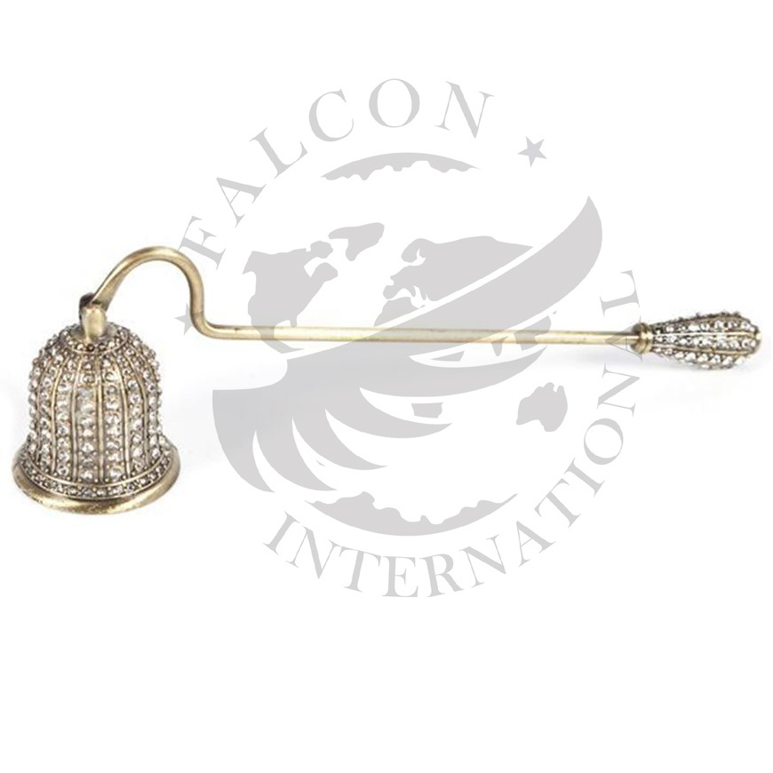 Premium Quality Silver Finishing Deer Head Metal Candle Snuffer Decorative Snuffer for Home Usage Wholesale Supplier